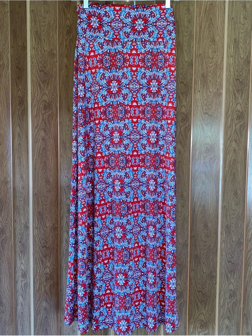 Gilli Maxi Skirt Womens M Red Blue Geometric High Waist Boho Festival Long Flowy
